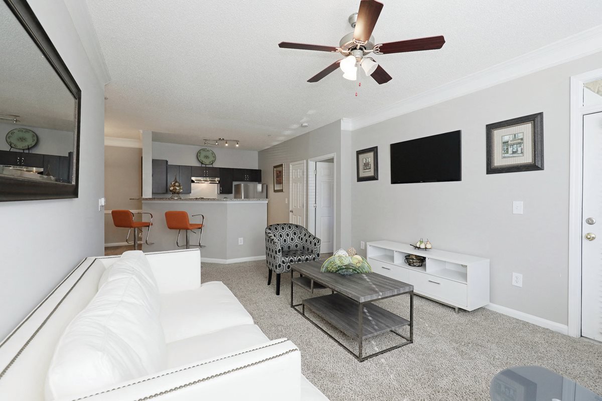 Oakwood Vista Apartments